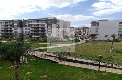Apartment - 3 Bedrooms - 3 Bathrooms for sale in Madinaty - Cairo