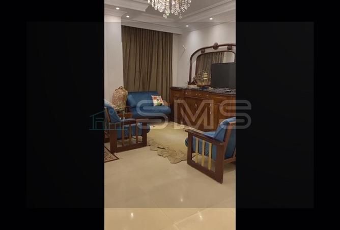 8323390 - Property Image 3