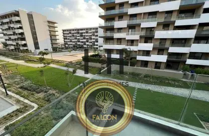 (بنتهاوس  (روف - 3 غرف نوم - 3 حمامات للبيع في كمبوند البروج - كمبوندات الشروق - مدينة الشروق - القاهرة