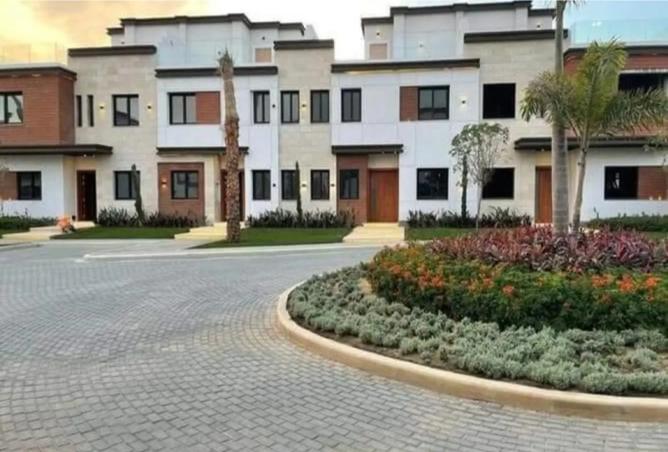 8172858 - Property Image 2