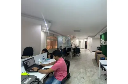 Office Space - Studio - 3 Bathrooms for rent in Maadi - Hay El Maadi - Cairo