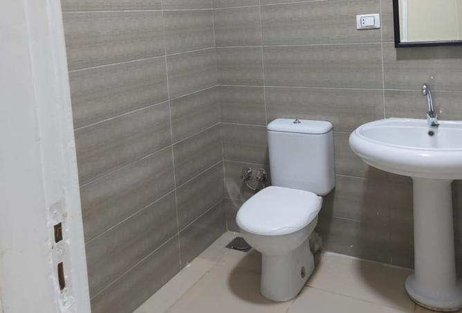 8392153 - Property Image 2