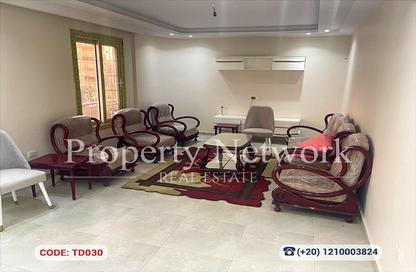 Apartment - 3 Bedrooms - 2 Bathrooms for sale in Mohamed Farid St. - El Hegaz Square - El Nozha - Cairo