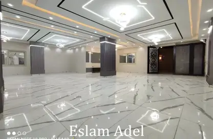 دوبلكس - 4 غرف نوم - 3 حمامات للبيع في البوابة الاولي - خوفو - حدائق الاهرام - الجيزة