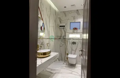 دوبلكس - 3 غرف نوم - 3 حمامات للبيع في حى القرنفل - التجمع الخامس - مدينة القاهرة الجديدة - القاهرة