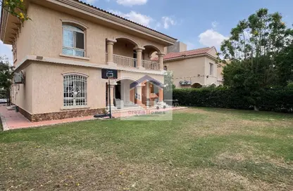 Villa - 4 Bedrooms - 3 Bathrooms for rent in Madinaty - Cairo