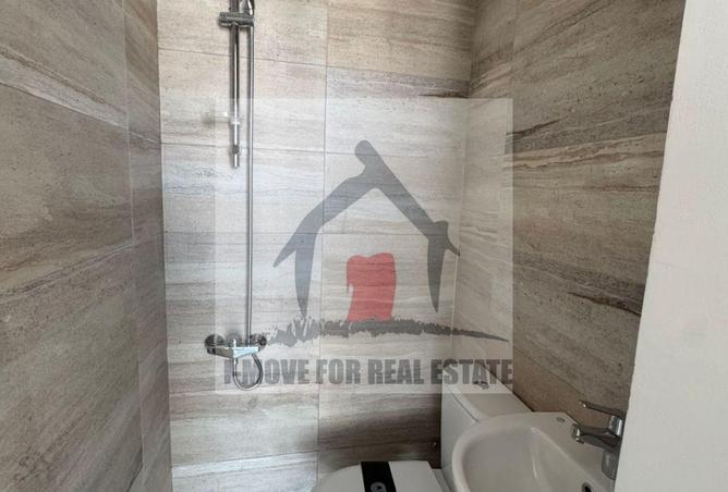 8373518 - Property Image 3