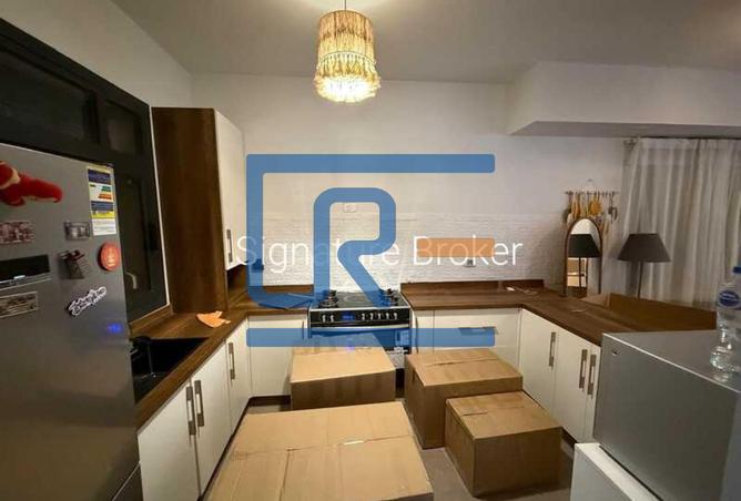 8220674 - Property Image 2