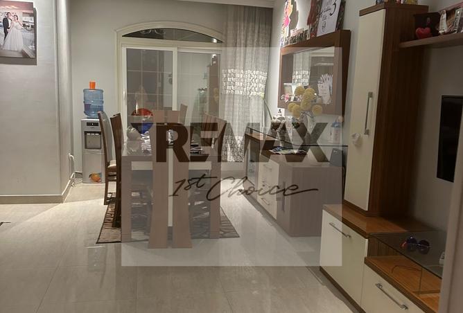 7458098 - Property Image 2