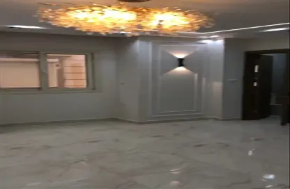 مساحات مكتبية - استوديو - 3 حمامات للايجار في شارع سوريا - المهندسين - الجيزة