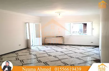 Apartment - 2 Bedrooms - 1 Bathroom for rent in Al Geish Road - Laurent - Hay Sharq - Alexandria
