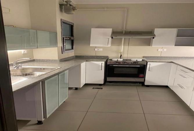 8024448 - Property Image 3