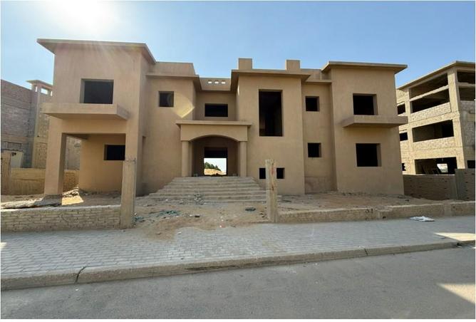 7976757 - Property Image 2