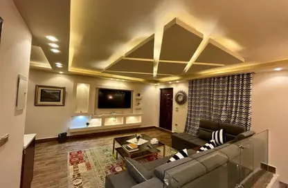 Duplex - 4 Bedrooms - 4 Bathrooms for sale in Hadayek October - 6 October City - Giza