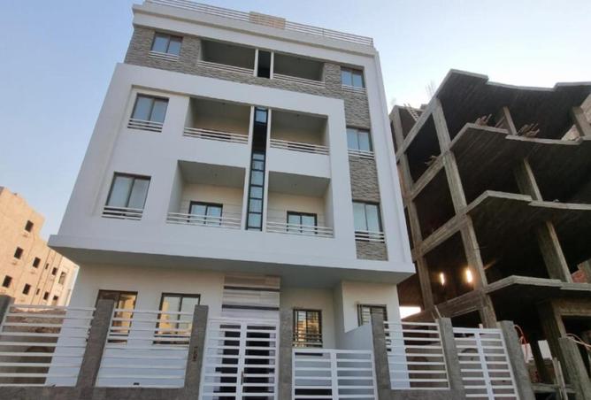 8251470 - Property Main Image