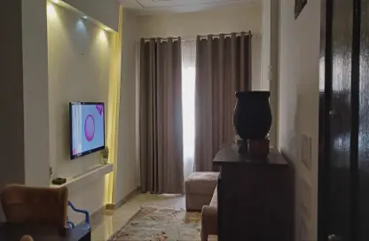 Apartment - 2 Bedrooms - 1 Bathroom for rent in Degla Gardens - Hadayek October - 6 October City - Giza