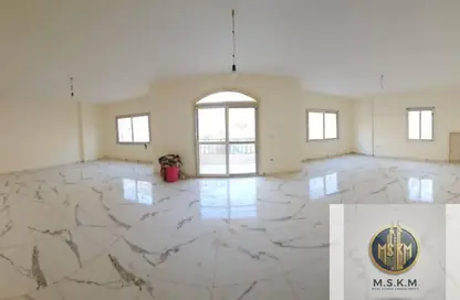 Apartment - 3 Bedrooms - 2 Bathrooms for rent in Mohamed Naguib Axis - Abou El Houl - New Cairo City - Cairo Apartment - 3 Bedrooms - 2 Bathrooms for rent in Mohamed Naguib Axis - Abou El Houl - New Cairo City - Cairo
