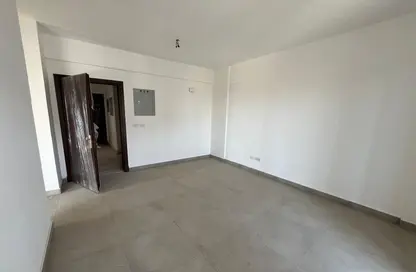 Apartment - 3 Bedrooms - 3 Bathrooms for sale in Madinaty - Cairo