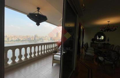 Apartment - 4 Bedrooms - 5 Bathrooms for sale in Nile Corniche St. - Garden City - Cairo