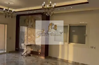 Villa - 6 Bedrooms - 5 Bathrooms for sale in Stone Park - 5th Settlement Compounds - The 5th Settlement - New Cairo City - Cairo