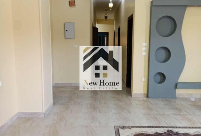 8019543 - Property Image 2