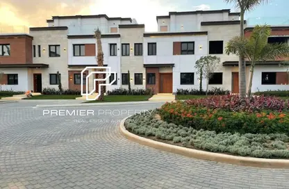 Townhouse - 5 Bedrooms - 5 Bathrooms for sale in Azzar 2 - 5th Settlement Compounds - The 5th Settlement - New Cairo City - Cairo