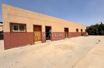 مصنع - استوديو - 4 حمامات للبيع في طريق بدر - الروبيكى - العاشر - المنطقة الصناعية - مدينة العاشر من رمضان - الشرقية