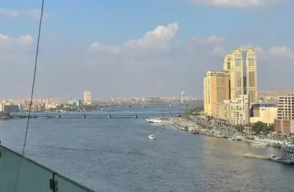 Apartment - 3 Bedrooms - 3 Bathrooms for sale in Nile Corniche St. - Garden City - Cairo