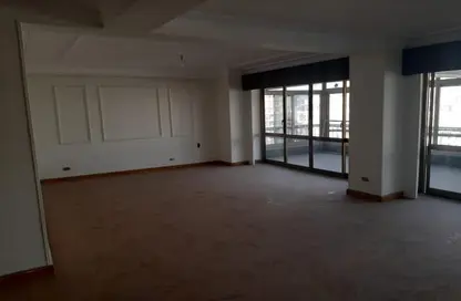 Office Space - Studio - 6 Bathrooms for rent in El Korba - Heliopolis - Masr El Gedida - Cairo