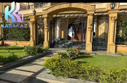 دوبلكس - 4 غرف نوم - 5 حمامات للايجار في غرب الجولف - كمبوندات القطامية - القطامية - مدينة القاهرة الجديدة - القاهرة