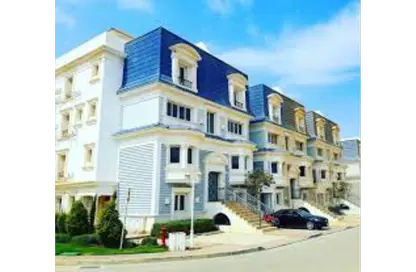 Townhouse - 3 Bedrooms - 3 Bathrooms for sale in Mountain View iCity October - 6 October Compounds - 6 October City - Giza