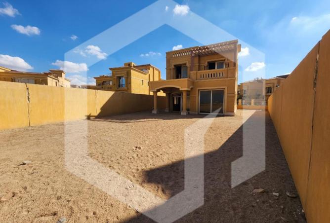 8207056 - Property Image 2