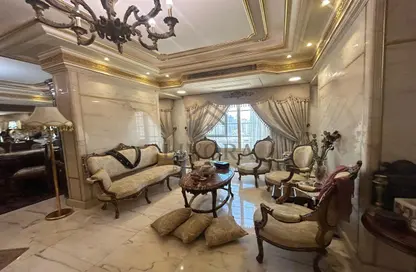 شقة - 5 غرف نوم - 4 حمامات للبيع في الحي اللاتيني - محطة الرمل - حي وسط - الاسكندرية شقة - 5 غرف نوم - 4 حمامات للبيع في الحي اللاتيني - محطة الرمل - حي وسط - الاسكندرية