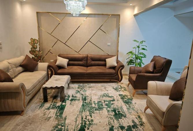 8376733 - Property Main Image