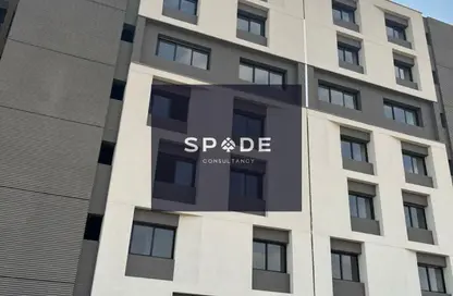 Apartment - 2 Bedrooms - 1 Bathroom for sale in Swan Lake Residence - 5th Settlement Compounds - The 5th Settlement - New Cairo City - Cairo