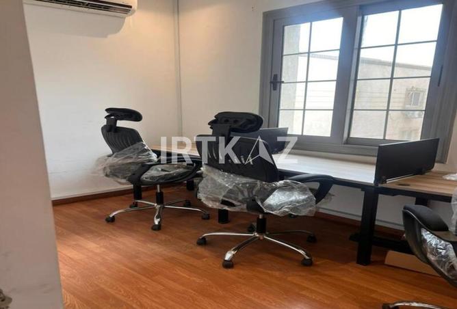 8331831 - Property Image 2