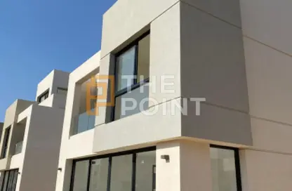 فيلا - 3 غرف نوم - 5 حمامات للبيع في كمبوند البروج - كمبوندات الشروق - مدينة الشروق - القاهرة