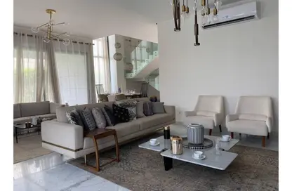 Villa - 7 Bedrooms - 5 Bathrooms for sale in Al Burouj Compound - El Shorouk Compounds - Shorouk City - Cairo