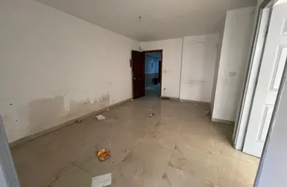 مساحات مكتبية - استوديو - 1 حمام للايجار في شارع نادي الصيد - الدقي - الجيزة