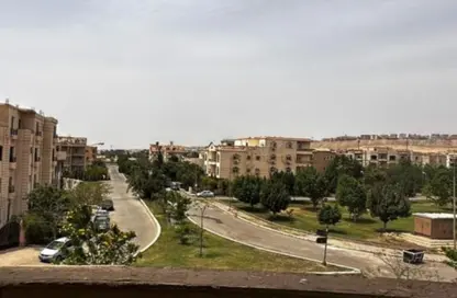 سطح - 3 غرف نوم - 2 حمامات للايجار في شارع 155 - الحي الرابع - التجمع الخامس - مدينة القاهرة الجديدة - القاهرة