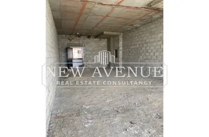 Office Space - Studio - 2 Bathrooms for rent in Street2 - District 2 - The 5th Settlement - New Cairo City - Cairo