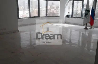 مكتب عمل جماعي - استوديو - 6 حمامات للايجار في شارع لبنان - المهندسين - الجيزة