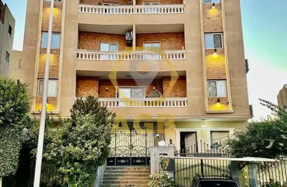 Apartment - 2 Bedrooms - 1 Bathroom for sale in 8th District - Sheikh Zayed City - Giza