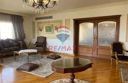 Apartment - 3 Bedrooms - 3 Bathrooms for rent in Abbas Mahmoud Al Akkad Axis - The 1st Settlement - New Cairo City - Cairo