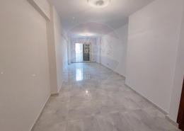 Apartment - 3 bedrooms for للايجار in Zakaria Ghoneim St. - Ibrahimia - Hay Wasat - Alexandria