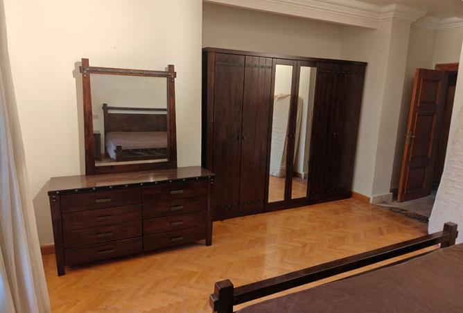 8098007 - Property Image 2