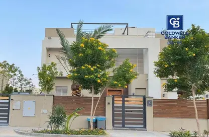تاون هاوس - 4 غرف نوم - 4 حمامات للبيع في ذا كراون - طريق مصر اسكندرية الصحراوي - مدينة 6 أكتوبر - الجيزة