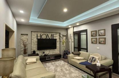 Apartment - 3 Bedrooms - 3 Bathrooms for sale in Westown - Sheikh Zayed Compounds - Sheikh Zayed City - Giza