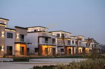 Apartment - 2 Bedrooms - 2 Bathrooms for sale in Azzar - 5th Settlement Compounds - The 5th Settlement - New Cairo City - Cairo