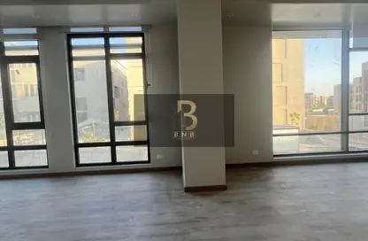 Office Space - Studio - 2 Bathrooms for rent in District 5 - 5th Settlement Compounds - The 5th Settlement - New Cairo City - Cairo